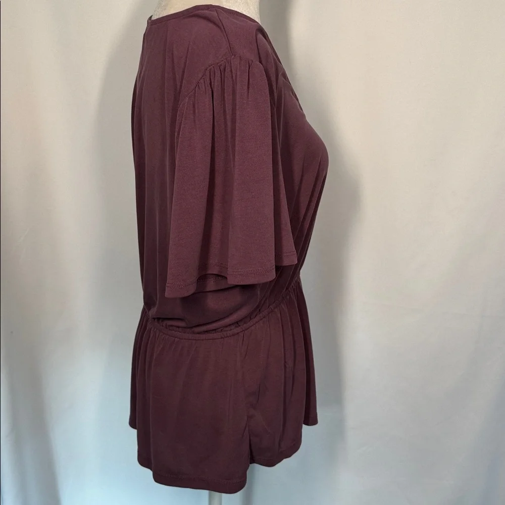 ❤️3/$30 Lucky Brand V-Neck Plum Top - Picture 4 of 8